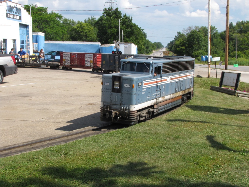 Junction Valley RR Railfan Guide