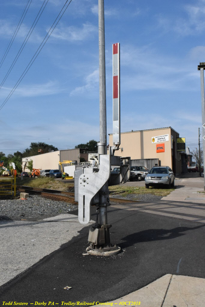 Darby PA Rail/Trolley Crossing Railfan Guide