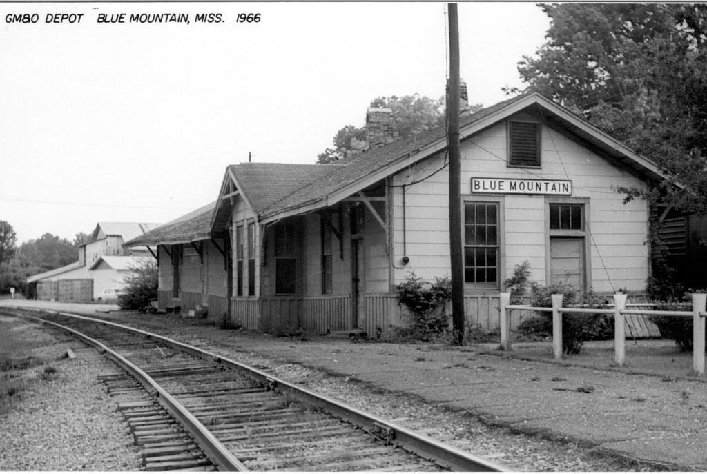 Railroad Stations, Towers, etc in Mississippi